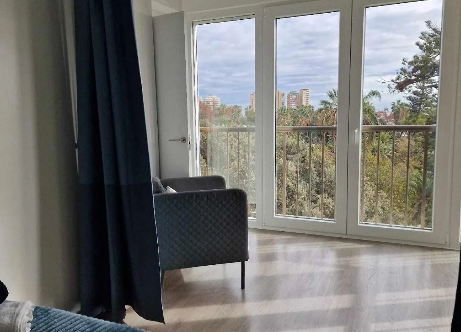 2 Rooms 2 Baths Y Parking Cathedral Malaga Spain