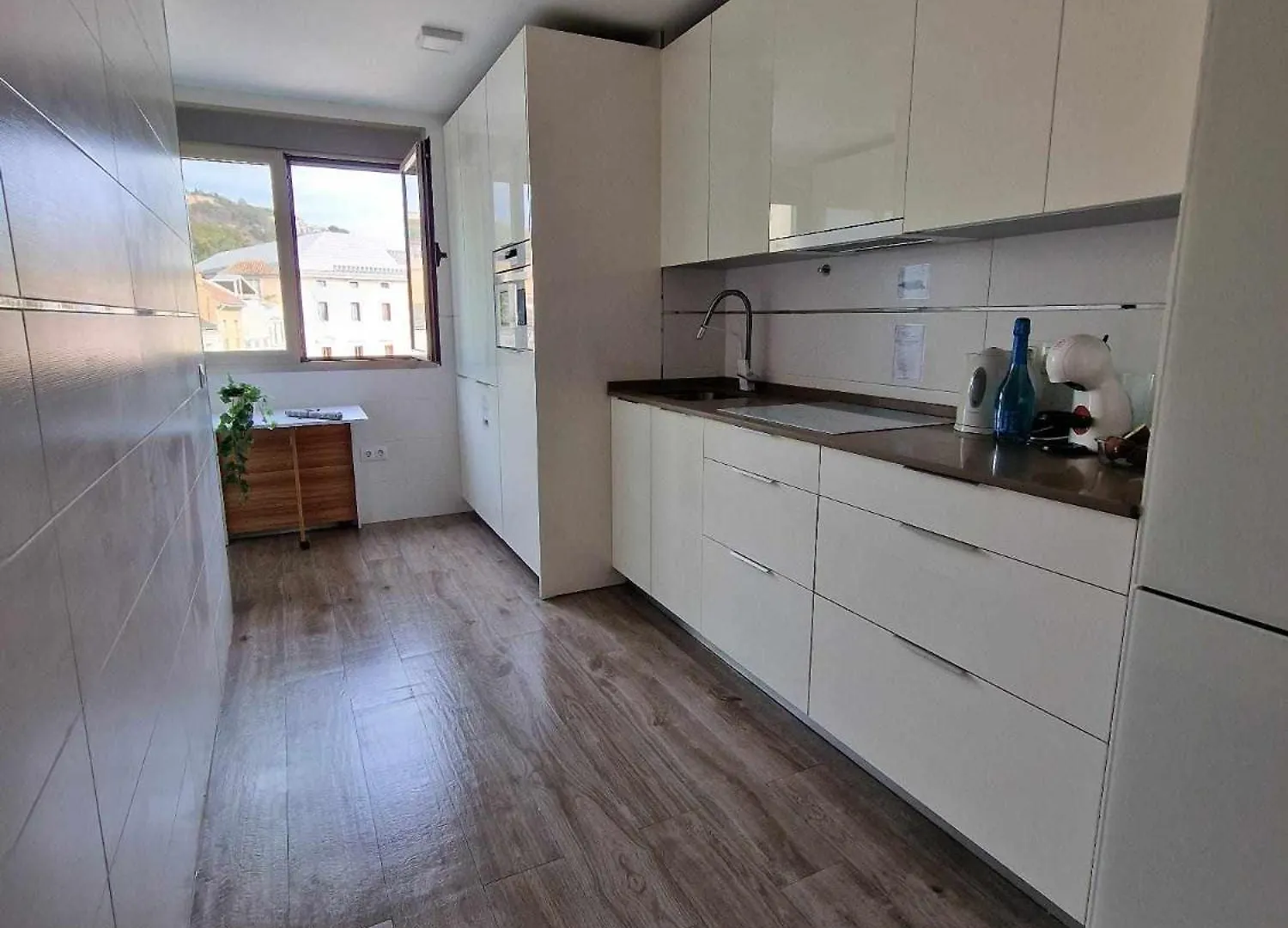 Apartment 2 Rooms 2 Baths Y Parking Cathedral Malaga