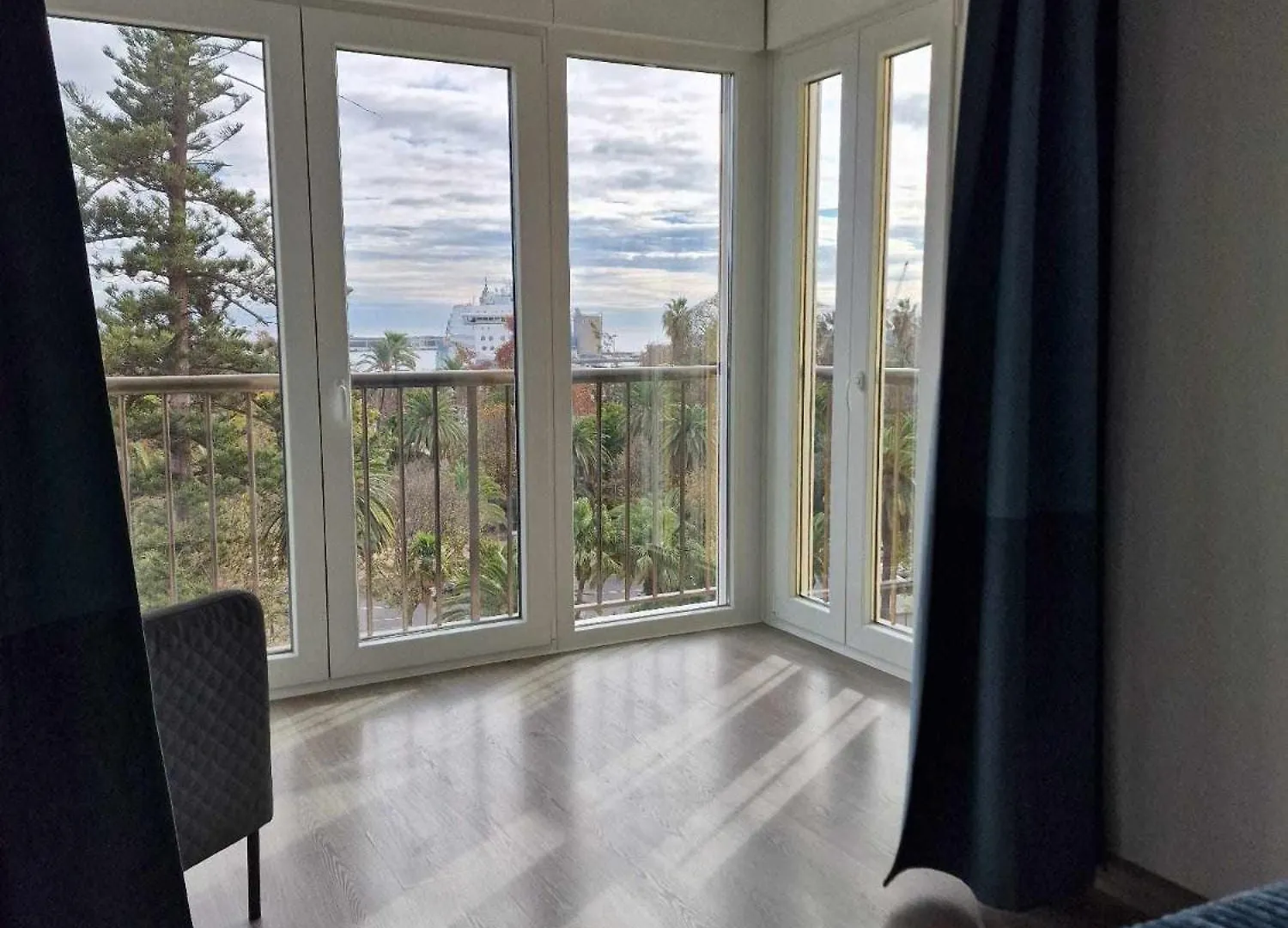 2 Rooms 2 Baths Y Parking Cathedral Malaga 0*,  Spain